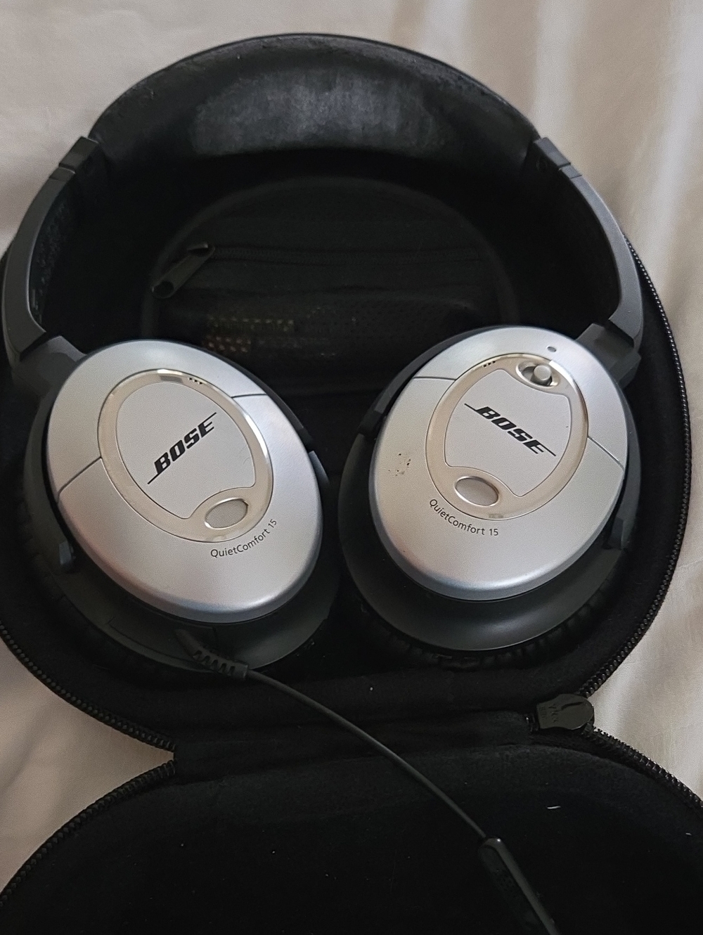 Bose QuietComfort 15 Over-Ear Headphones - Silver and Black
